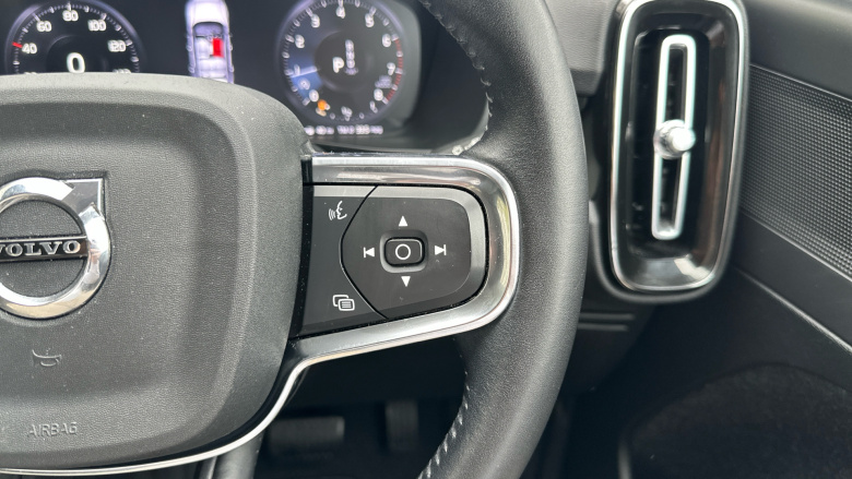 Volvo Xc40 1.5 T3 [163] Inscription 5dr Geartronic Petrol Estate